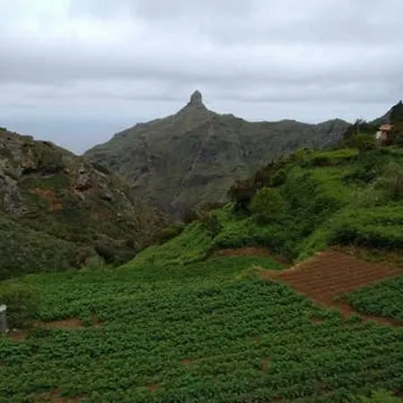 Holiday Camino Las Mercedes * La Laguna (Tenerife)